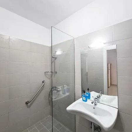 Victoria - 3 Bedroom With A Private Pool Katokhórion