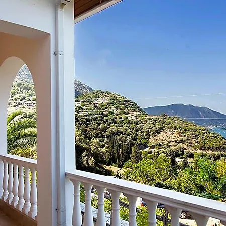 Vila Victoria - 3 Bedroom With A Private Pool Katokhórion