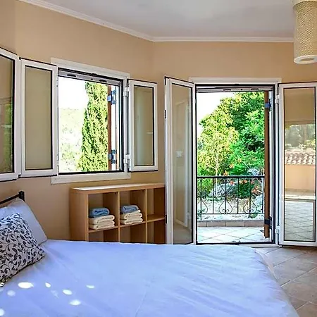 Victoria - 3 Bedroom With A Private Pool Vila Katokhórion