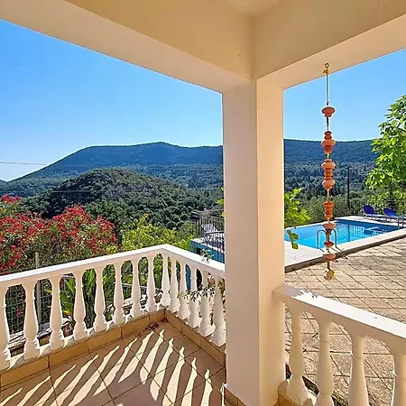 Victoria - 3 Bedroom With A Private Pool * Katokhórion