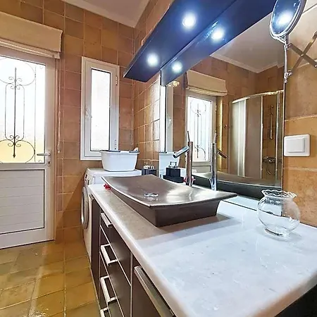 Vila Victoria - 3 Bedroom With A Private Pool *